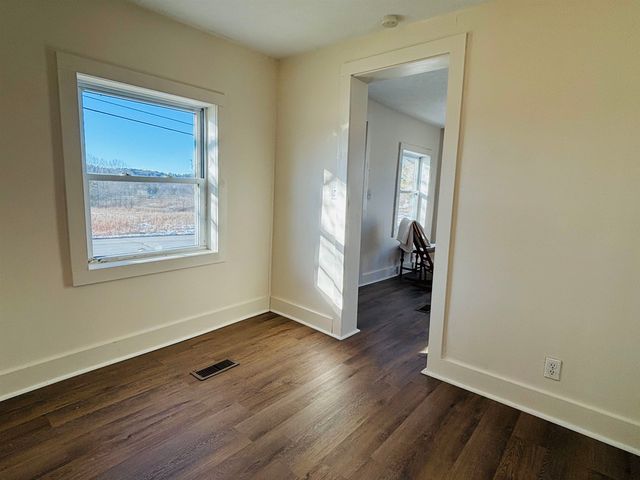 293 Central Street, Sheldon, VT 05483