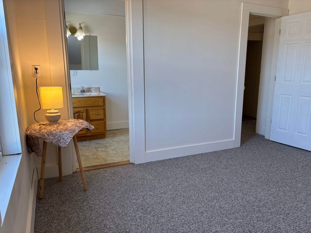 293 Central Street, Sheldon, VT 05483