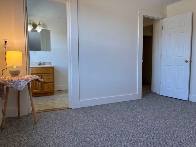 293 Central Street, Sheldon, VT 05483