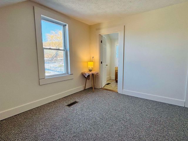 293 Central Street, Sheldon, VT 05483