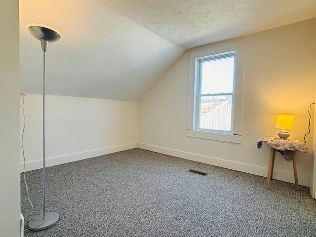 293 Central Street, Sheldon, VT 05483