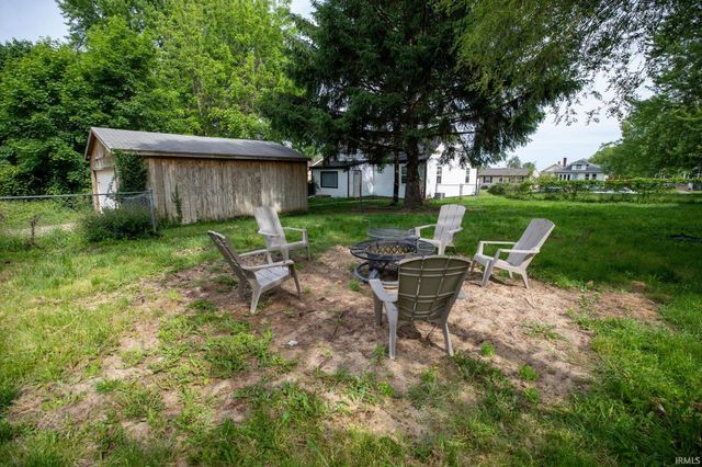 214 E Oakside Street, South Bend, IN 46614