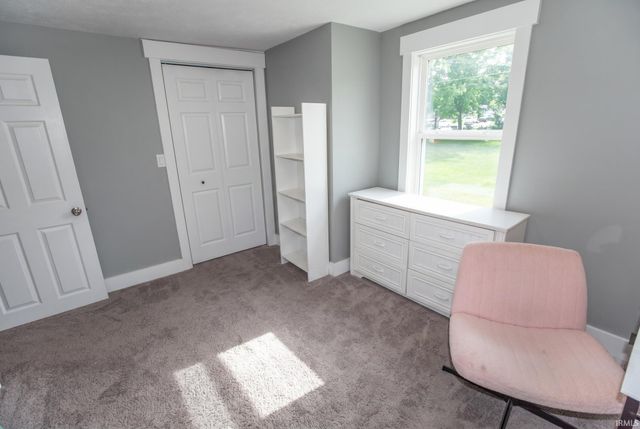214 E Oakside Street, South Bend, IN 46614