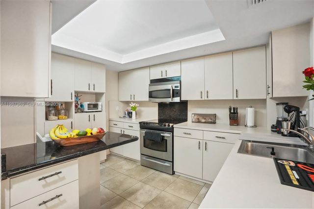 3200 N Port Royale Dr N 210, Fort Lauderdale, FL 33308