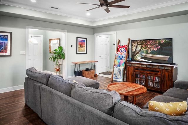 1506 N Cannondale Drive, Fayetteville, AR 72704