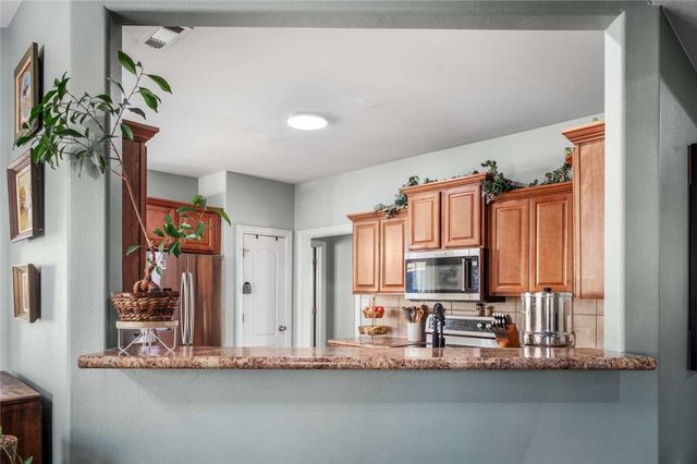 1506 N Cannondale Drive, Fayetteville, AR 72704