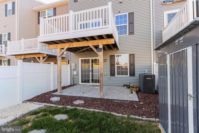 8611 UPTON LN, Spotsylvania, VA 22553