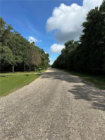 1172 Lcr 892, Jewett, TX 75846