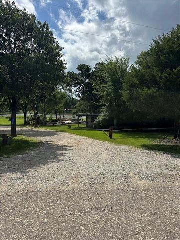 1172 Lcr 892, Jewett, TX 75846