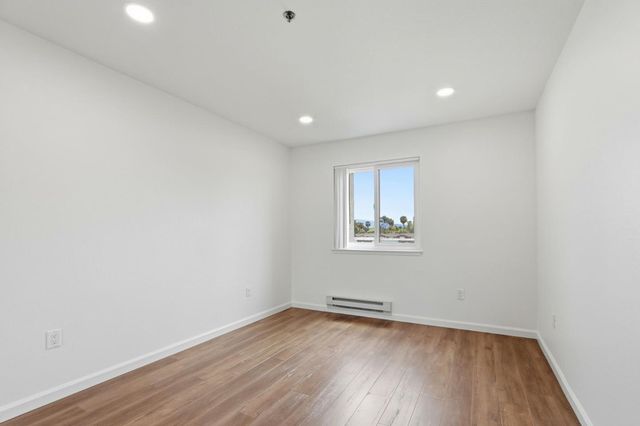 880 E Fremont Avenue 728, Sunnyvale, CA 94087