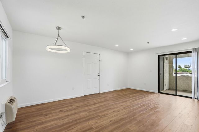 880 E Fremont Avenue 728, Sunnyvale, CA 94087