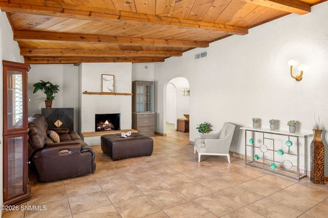 4253 Colt Road, Las Cruces, NM 88011