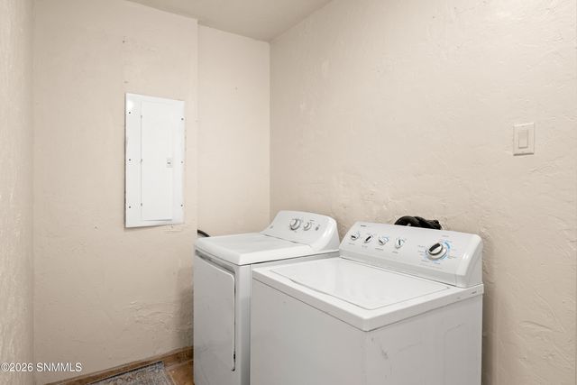 4253 Colt Road, Las Cruces, NM 88011