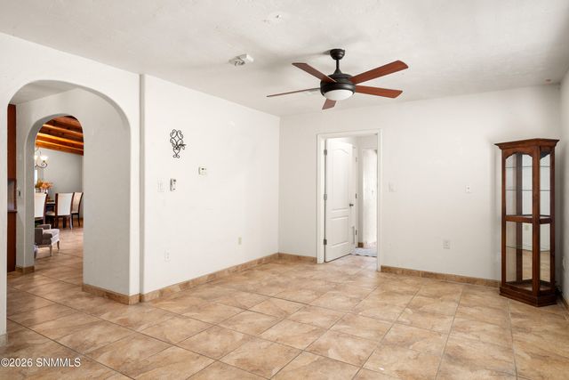 4253 Colt Road, Las Cruces, NM 88011