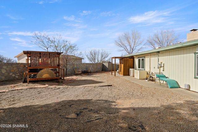 4253 Colt Road, Las Cruces, NM 88011