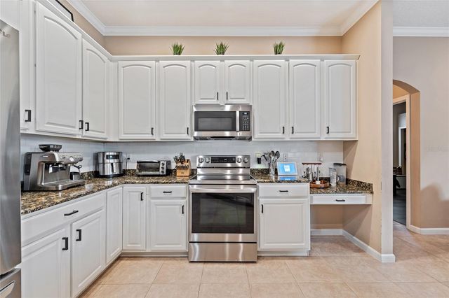 197 BRAELOCK DRIVE, Ocoee, FL 34761