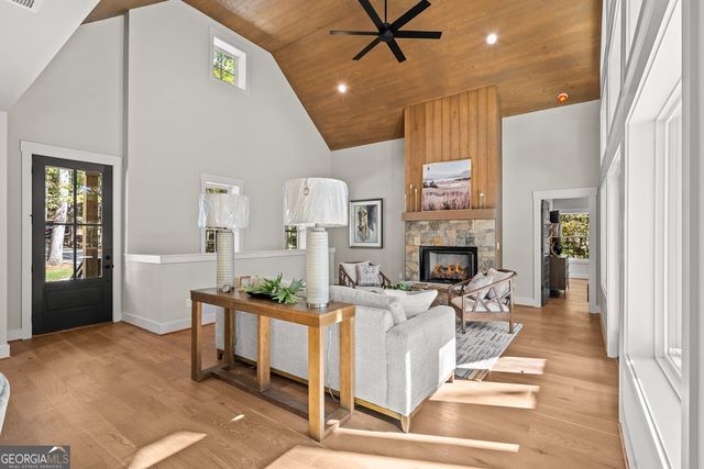 158 Tree Line Lane, Ellijay, GA 30536