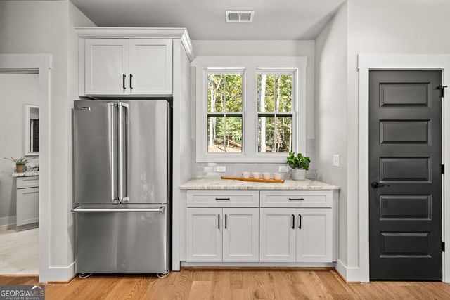 158 Tree Line Lane, Ellijay, GA 30536