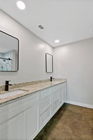 67 PR 43794, Paris, TX 75462