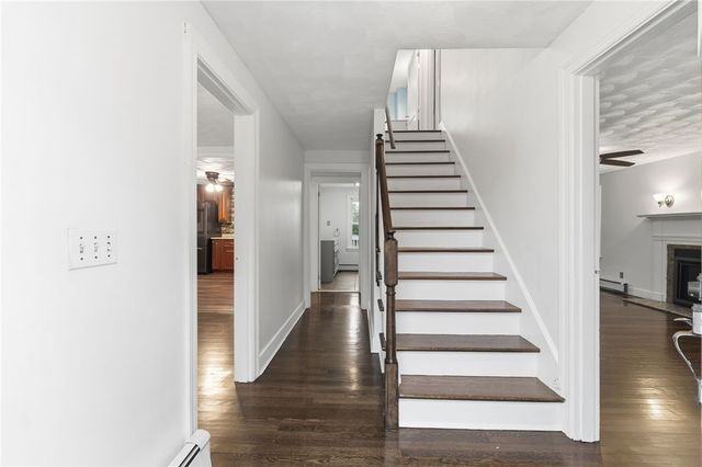 252 South Main Street, Coventry, RI 02816