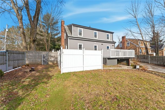 252 South Main Street, Coventry, RI 02816