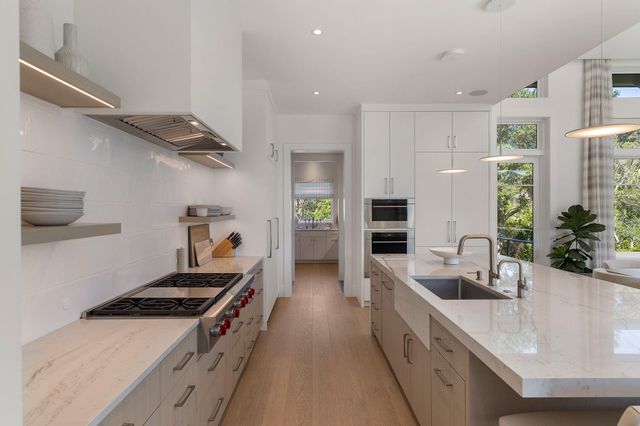 2266 Seascape Court, Seabrook Island, SC 29455