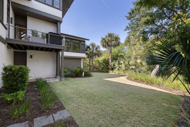 2266 Seascape Court, Seabrook Island, SC 29455