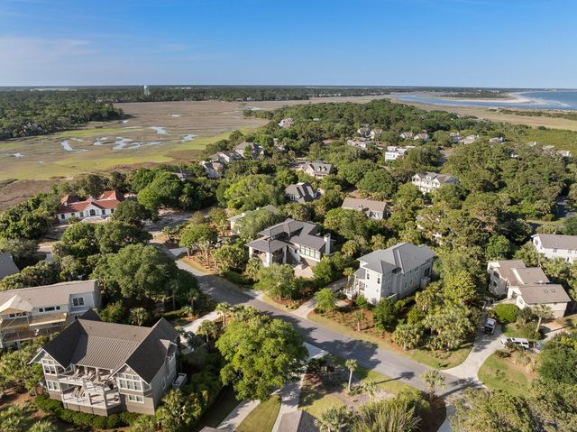 2266 Seascape Court, Seabrook Island, SC 29455