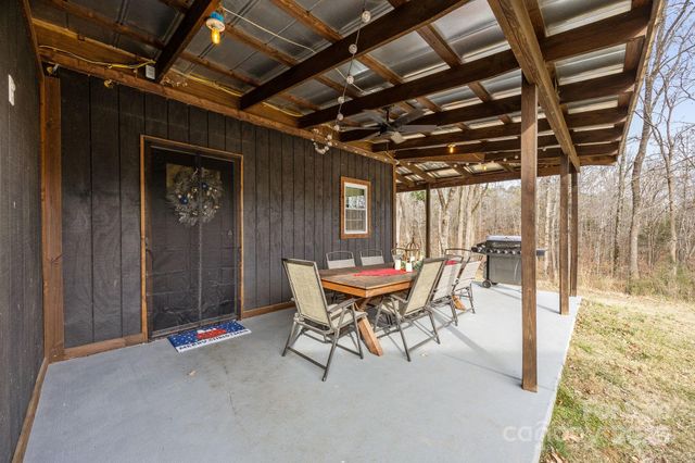 4565 Rob Neal Road, Heath Springs, SC 29058