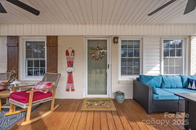 4565 Rob Neal Road, Heath Springs, SC 29058