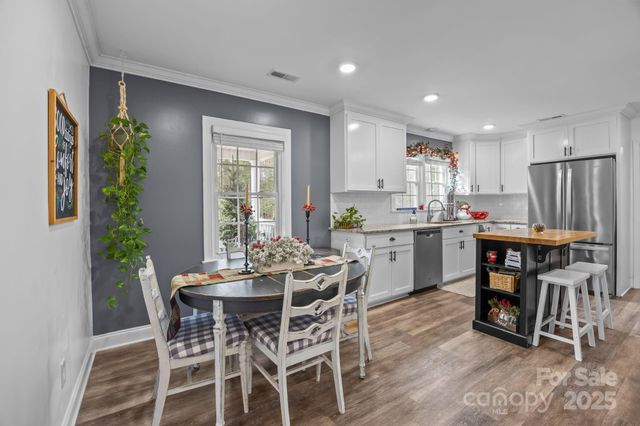 4565 Rob Neal Road, Heath Springs, SC 29058