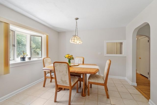 5 Noel Road, Andover, MA 01810
