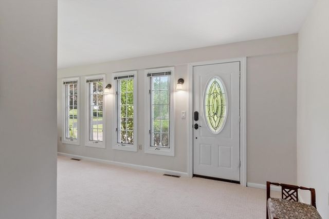 5 Noel Road, Andover, MA 01810