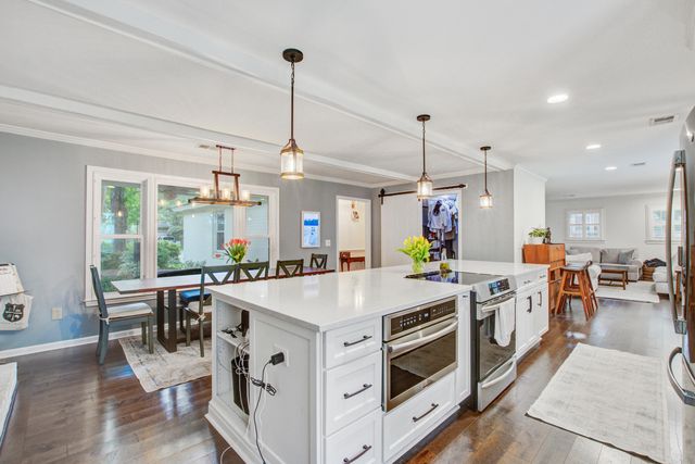 1053 Planters Curve, Mount Pleasant, SC 29464