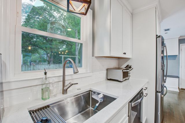 1053 Planters Curve, Mount Pleasant, SC 29464