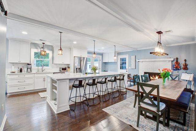 1053 Planters Curve, Mount Pleasant, SC 29464