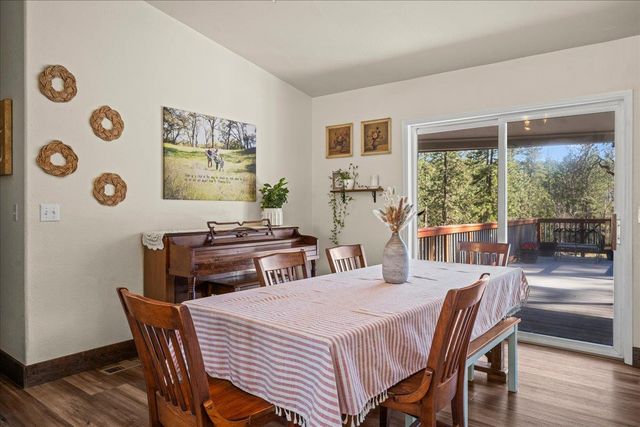 5351 Cosumnes Mine Rd, Somerset, CA 95684