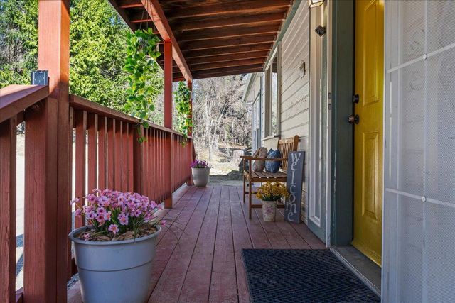 5351 Cosumnes Mine Rd, Somerset, CA 95684