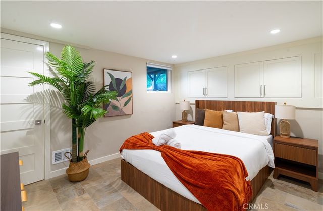 2192 Crestview, Laguna Beach, CA 92651