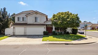 2295 Pontiac Street, Oakdale, CA 95361