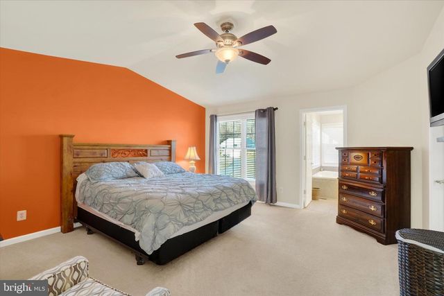 258 N FRONT ST, New Freedom, PA 17349