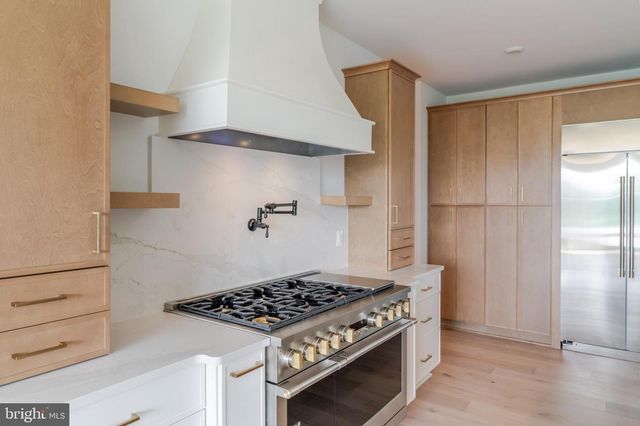 7616 TALBOT RUN RD, Mount Airy, MD 21771