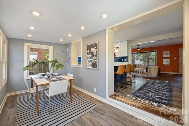 1941 Bentley Place, Charlotte, NC 28205