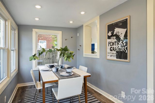 1941 Bentley Place, Charlotte, NC 28205