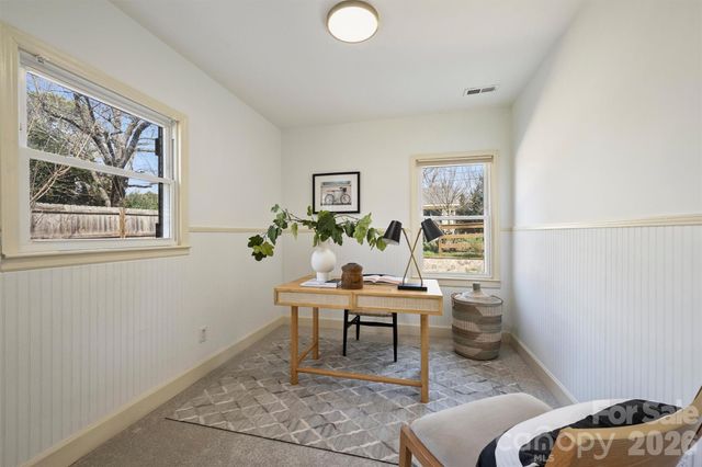 1941 Bentley Place, Charlotte, NC 28205