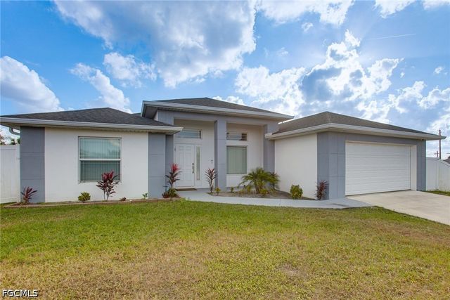 5307 6th ST W, Lehigh Acres, FL 33971