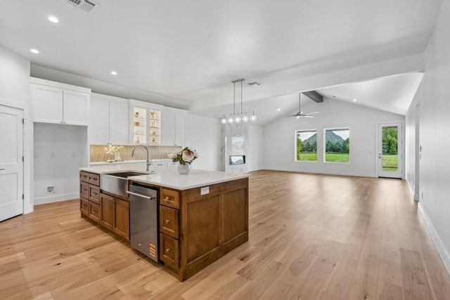 4924 Pont Neuf Road, Edmond, OK 73034