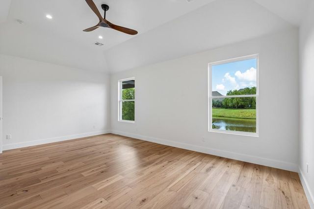 4924 Pont Neuf Road, Edmond, OK 73034