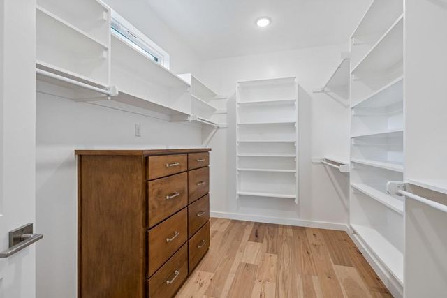 4924 Pont Neuf Road, Edmond, OK 73034