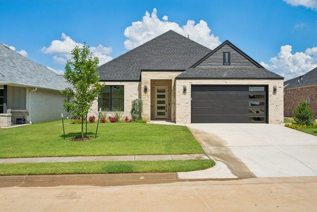 4924 Pont Neuf Road, Edmond, OK 73034